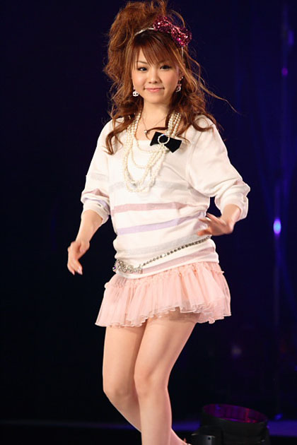 Reina Tanaka has supermodel qualities as seen above